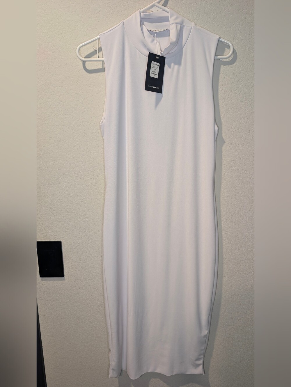 Fashion Nova White Sleeveless Mock Neck Tunic